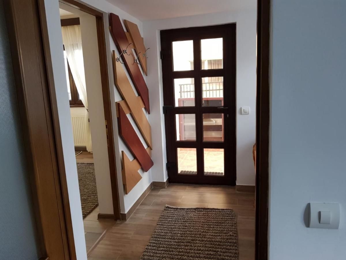 Дома для отпуска Casa Bunicii Sinaia Синая-16